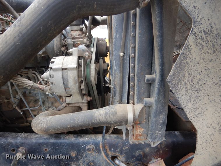 image for item FX9135 1991 Ford L8000 dump truck