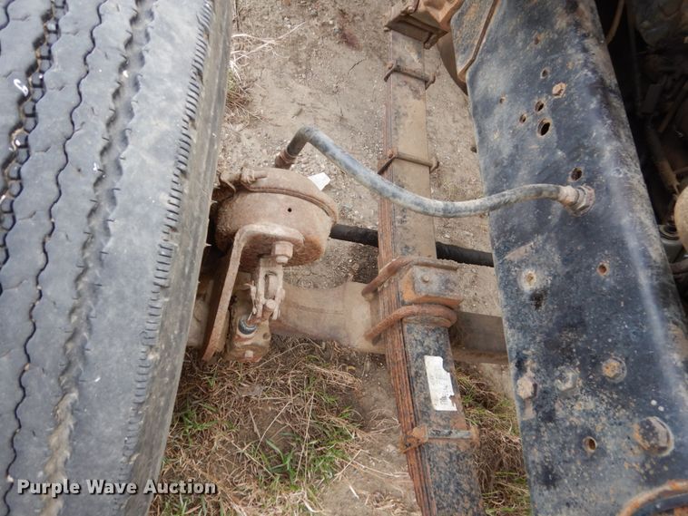 image for item FX9135 1991 Ford L8000 dump truck