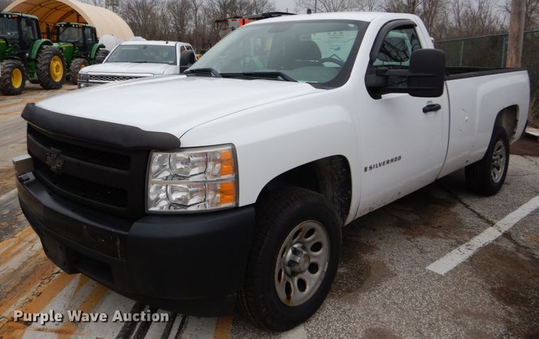 image for item GB9849 2008 Chevrolet Silverado 1500 pickup truck