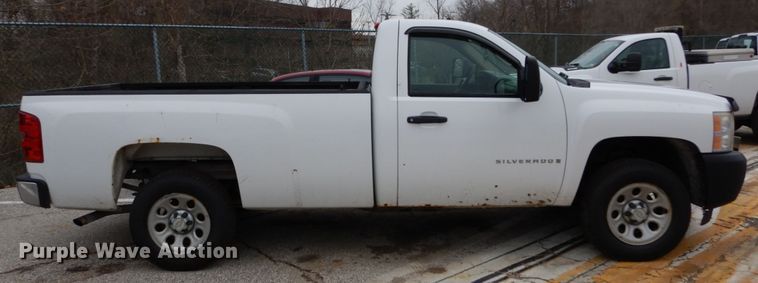 image for item GB9849 2008 Chevrolet Silverado 1500 pickup truck