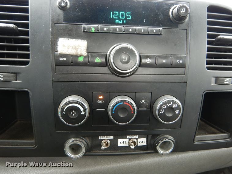 image for item GB9849 2008 Chevrolet Silverado 1500 pickup truck