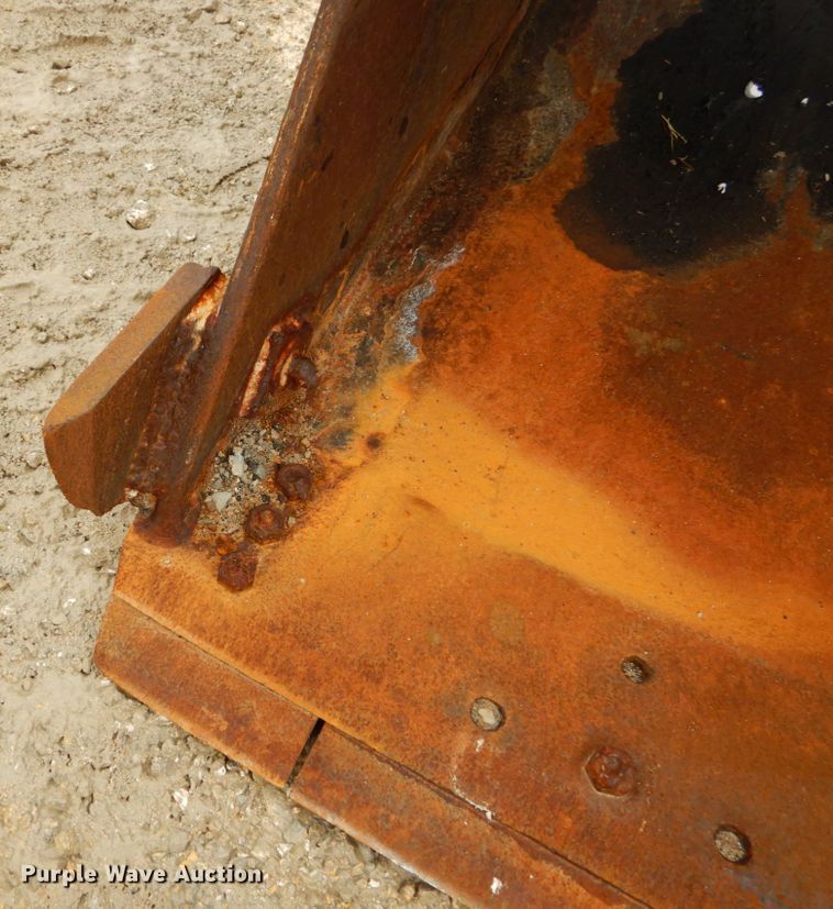 image for item GB9851 2003 John Deere 624H  wheel loader