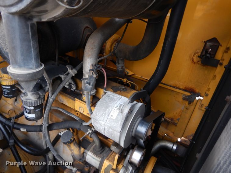 image for item GB9851 2003 John Deere 624H  wheel loader