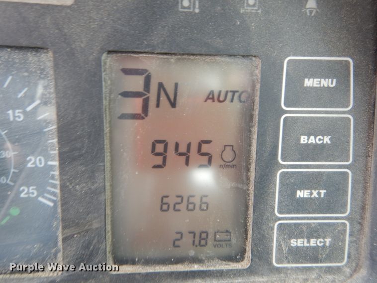 image for item GB9851 2003 John Deere 624H  wheel loader