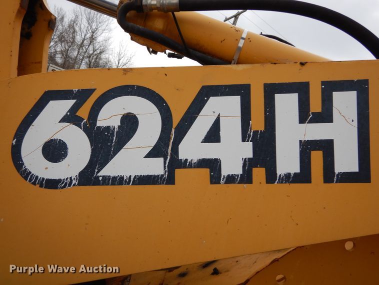 image for item GB9851 2003 John Deere 624H  wheel loader