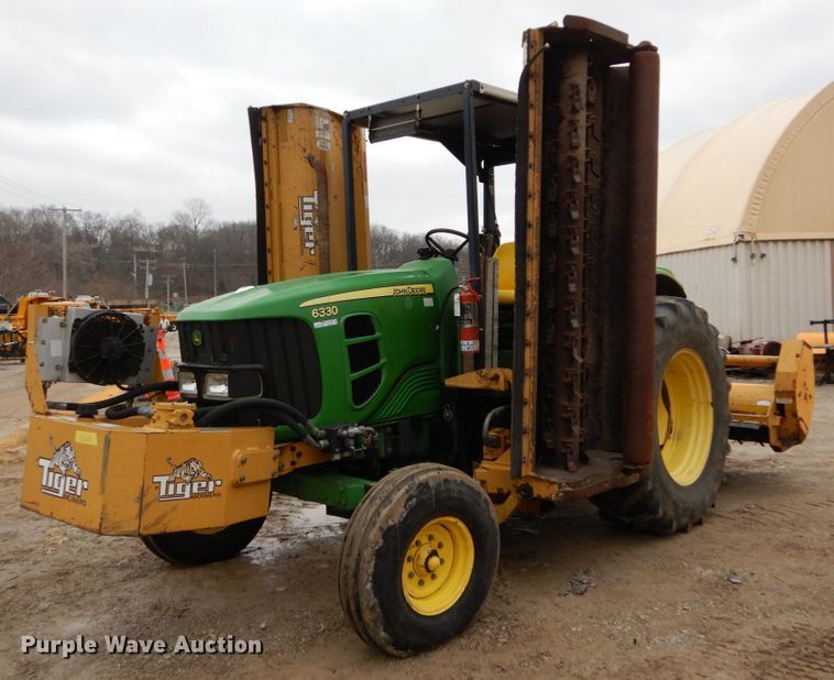 image for item GB9852 2008 John Deere 6330 tractor