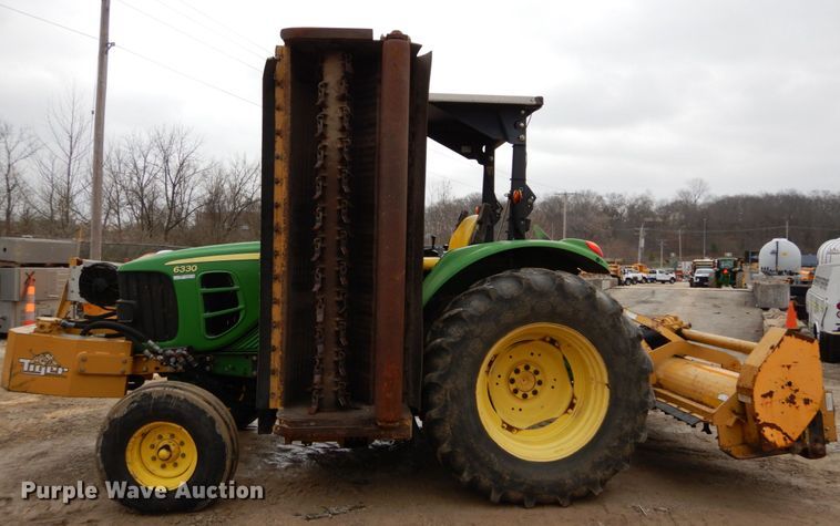 image for item GB9852 2008 John Deere 6330 tractor