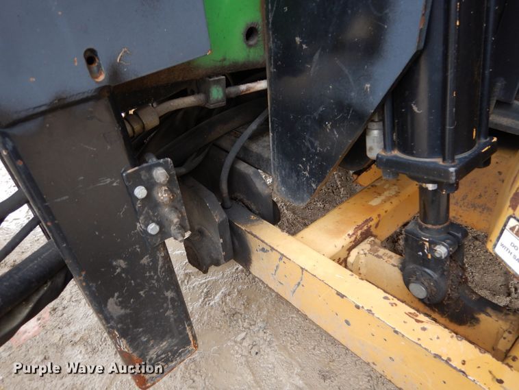 image for item GB9852 2008 John Deere 6330 tractor