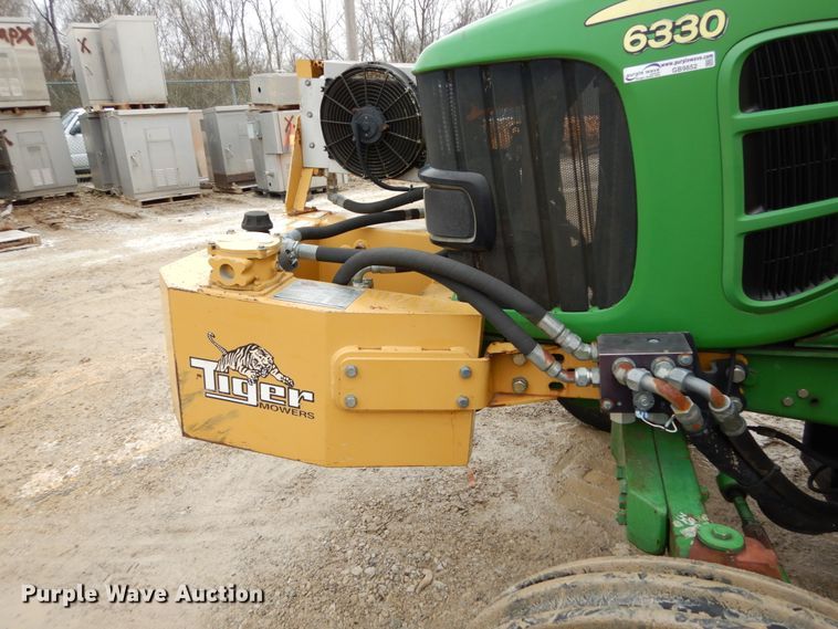 image for item GB9852 2008 John Deere 6330 tractor