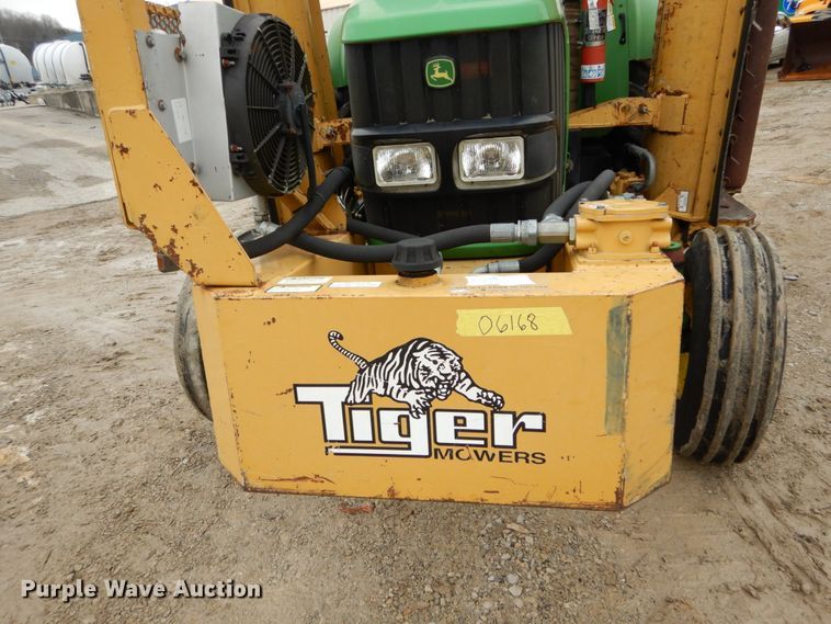 image for item GB9852 2008 John Deere 6330 tractor