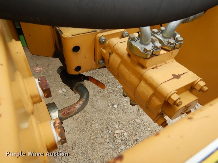 image for item GB9852 2008 John Deere 6330 tractor