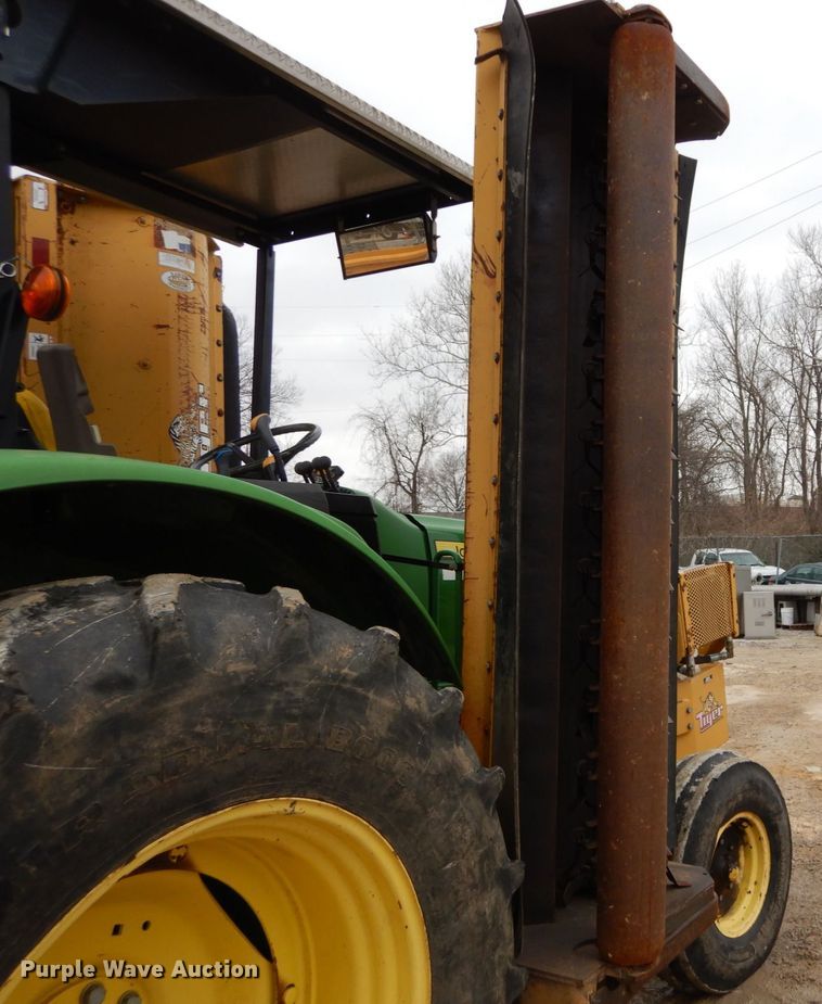 image for item GB9852 2008 John Deere 6330 tractor