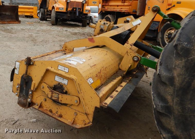 image for item GB9852 2008 John Deere 6330 tractor