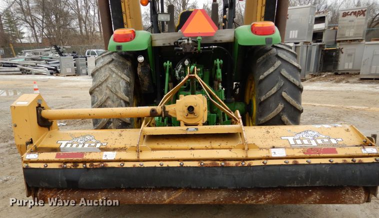 image for item GB9852 2008 John Deere 6330 tractor