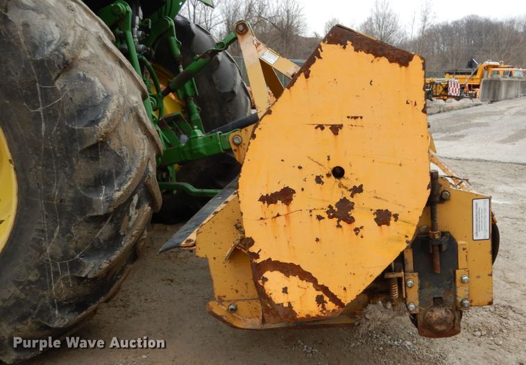 image for item GB9852 2008 John Deere 6330 tractor