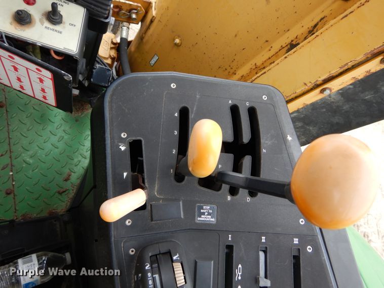 image for item GB9852 2008 John Deere 6330 tractor