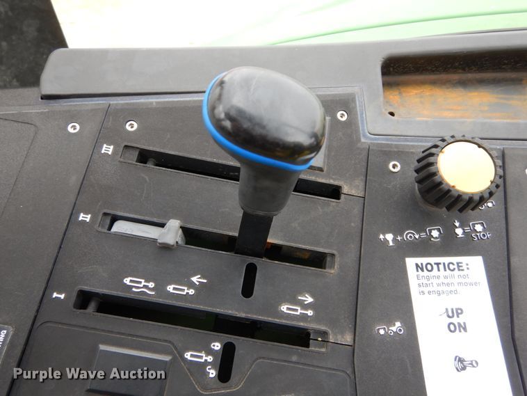 image for item GB9852 2008 John Deere 6330 tractor