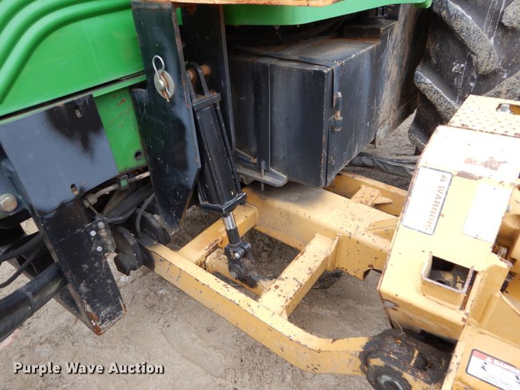 image for item GB9852 2008 John Deere 6330 tractor