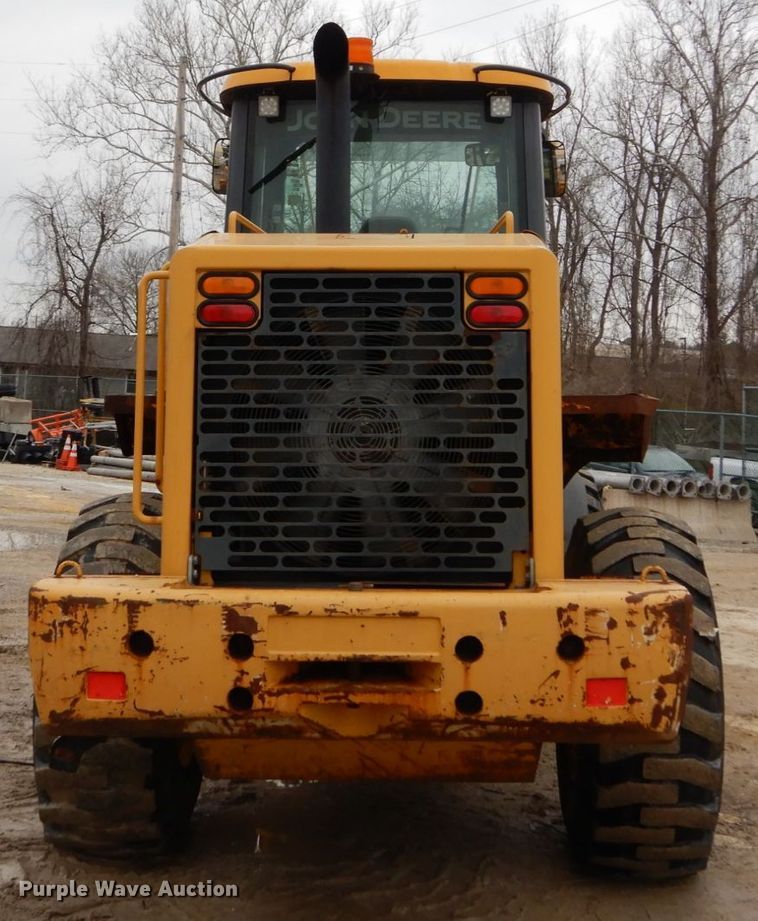 image for item GB9853 2003 John Deere 624H  wheel loader