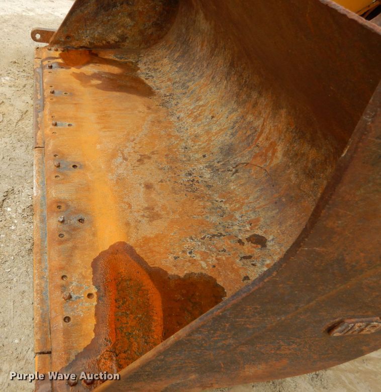 image for item GB9853 2003 John Deere 624H  wheel loader