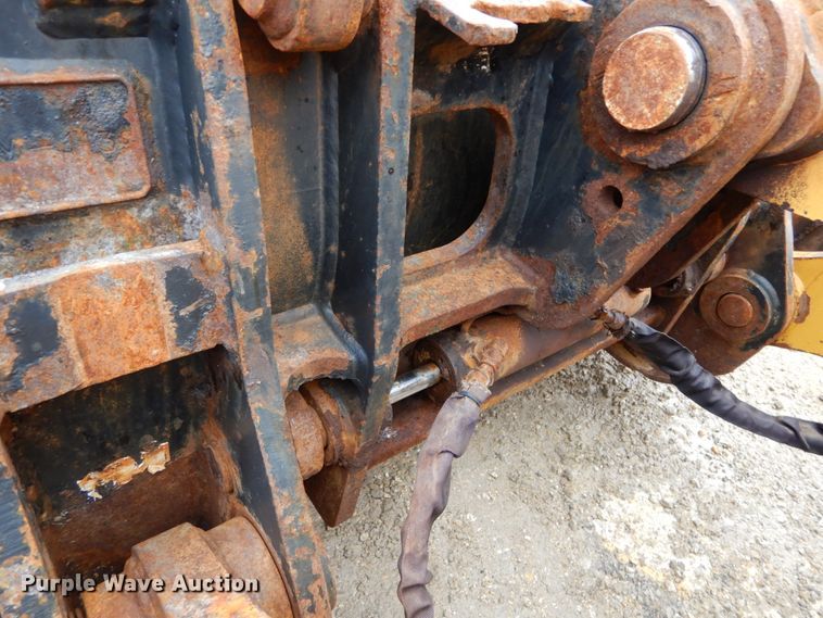 image for item GB9853 2003 John Deere 624H  wheel loader