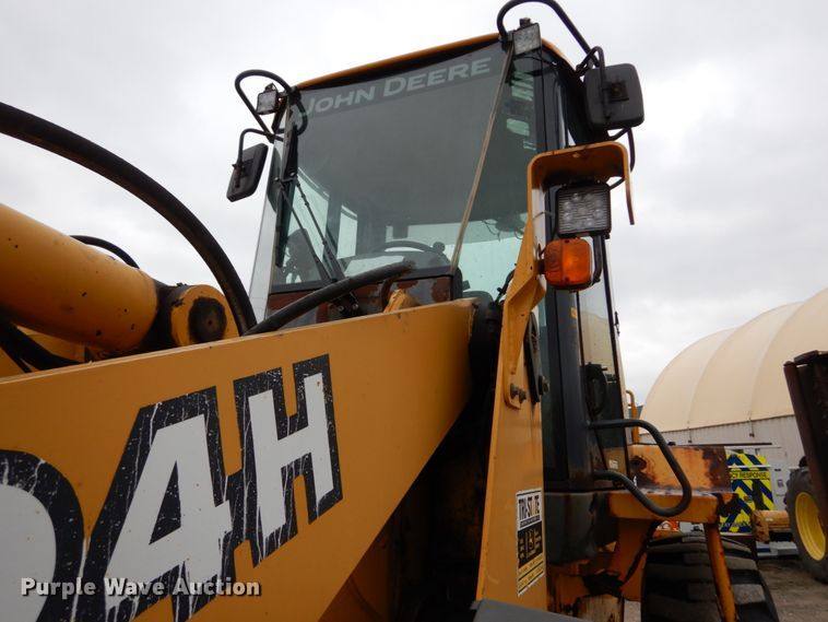 image for item GB9853 2003 John Deere 624H  wheel loader