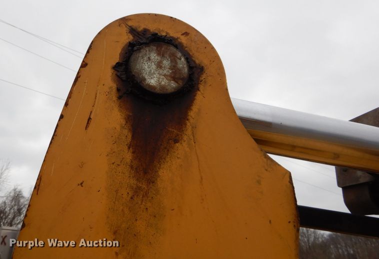 image for item GB9853 2003 John Deere 624H  wheel loader