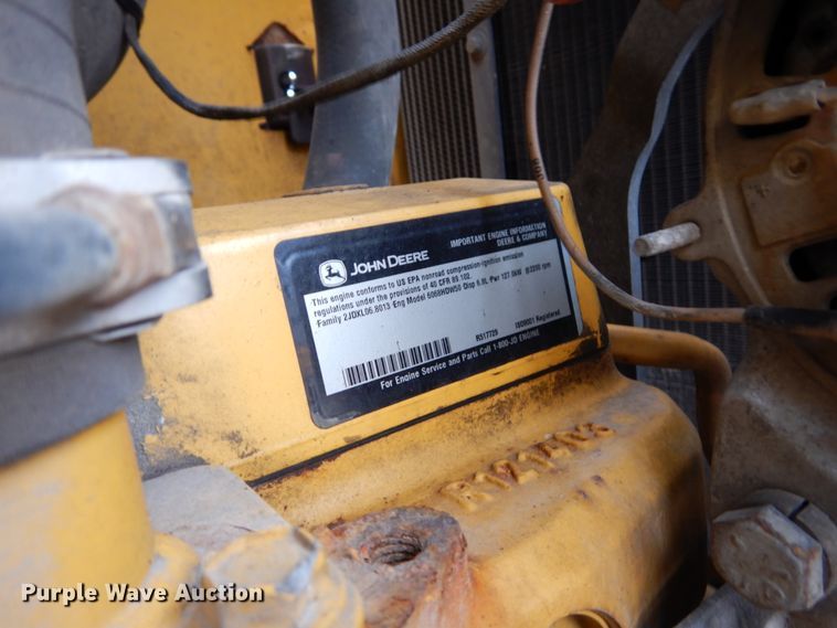 image for item GB9853 2003 John Deere 624H  wheel loader