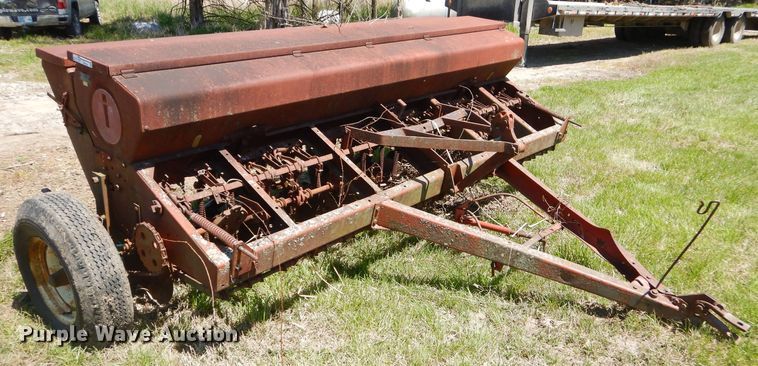 image for item GP9054 McCormick 10 grain drill