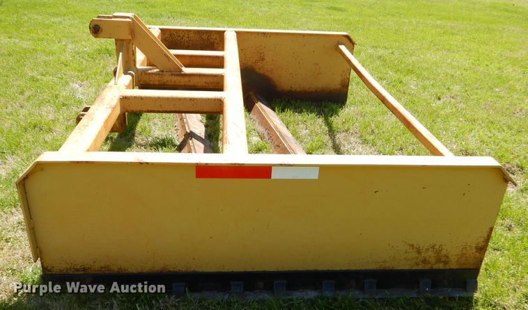 image for item GP9061 Land leveler