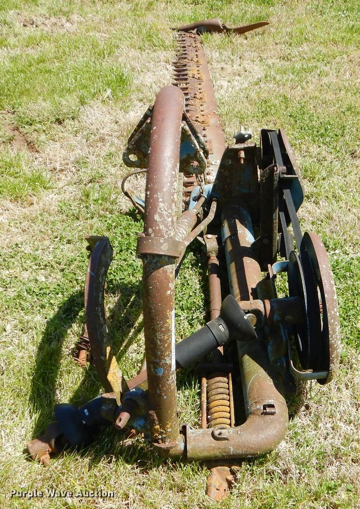 image for item GP9062 Ford 515 sickle mower
