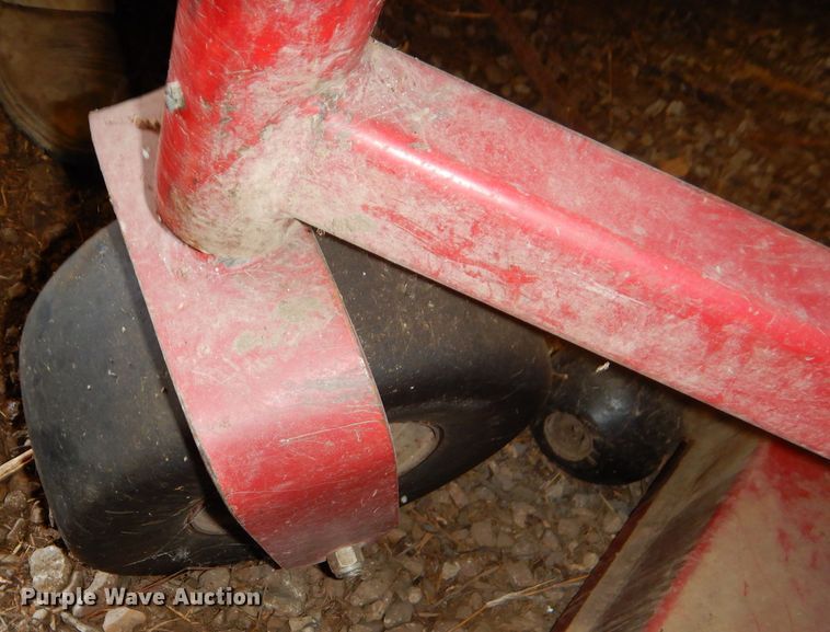 image for item GP9071 Exmark Lazer Z XP ZTR lawn mower