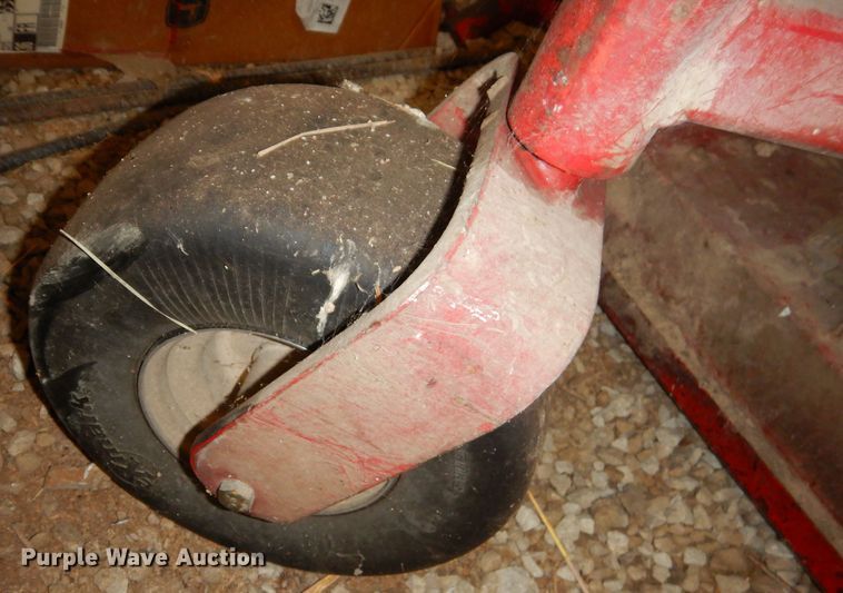 image for item GP9071 Exmark Lazer Z XP ZTR lawn mower