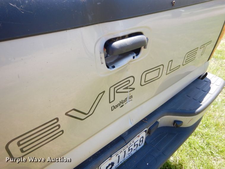 image for item GP9074 2006 Chevrolet Silverado 1500  Ext. Cab pickup truck