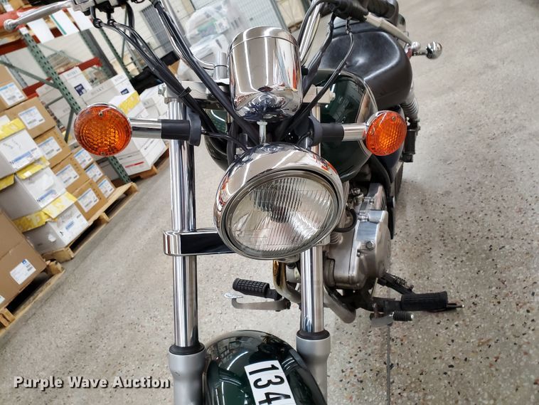 image for item GW9718 2001 Suzuki GZ250 motorcycle