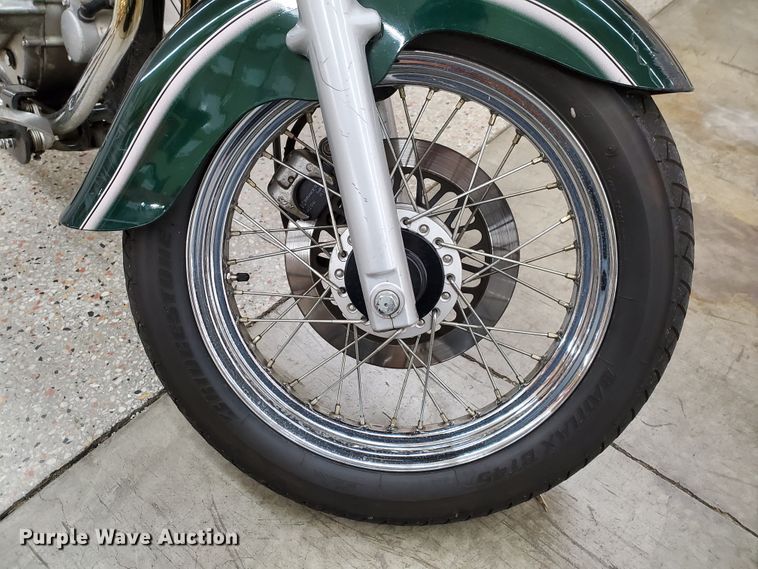image for item GW9718 2001 Suzuki GZ250 motorcycle