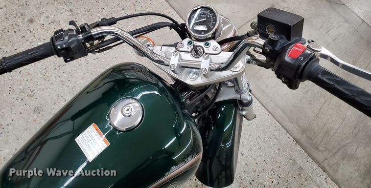 image for item GW9719 2001 Suzuki GZ250 motorcycle