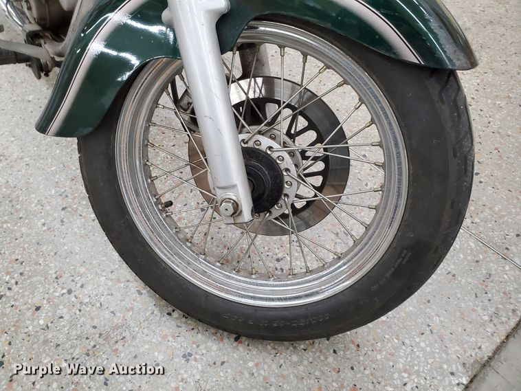 image for item GW9719 2001 Suzuki GZ250 motorcycle
