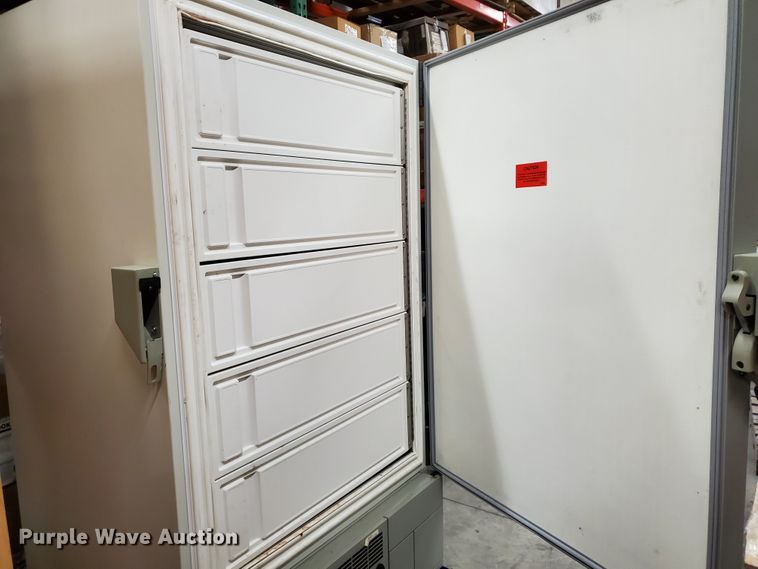 image for item GW9728 Revco Ultima II freezer