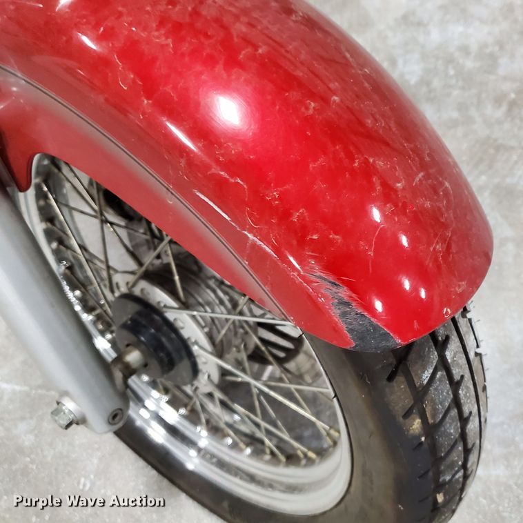image for item GW9740 2001 Suzuki GZ250 motorcycle