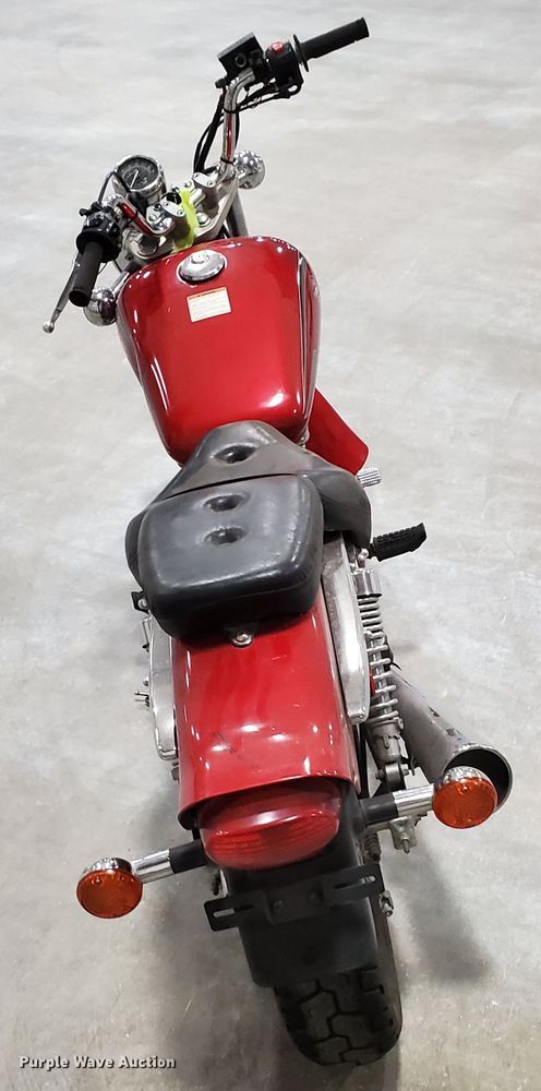 image for item GW9742 2001 Suzuki GZ250 motorcycle
