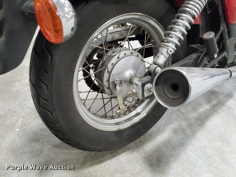 image for item GW9742 2001 Suzuki GZ250 motorcycle
