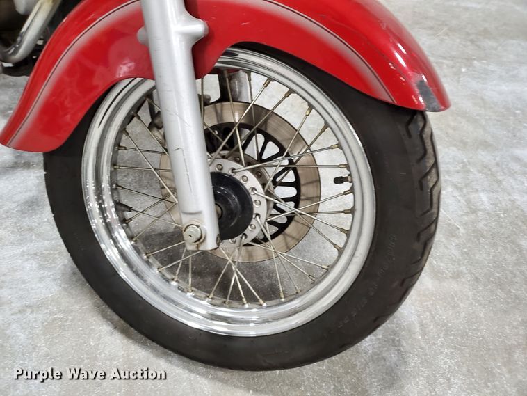 image for item GW9743 2001 Suzuki GZ250 motorcycle