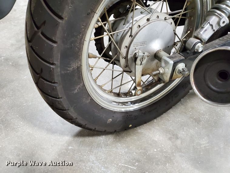 image for item GW9748 2001 Suzuki GZ250 motorcycle