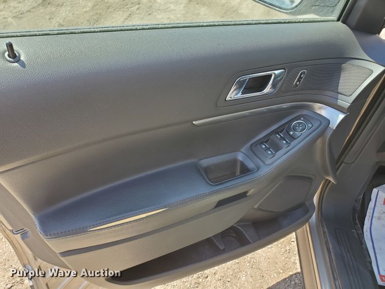 image for item GW9752 2013 Ford Explorer Police Interceptor  SUV