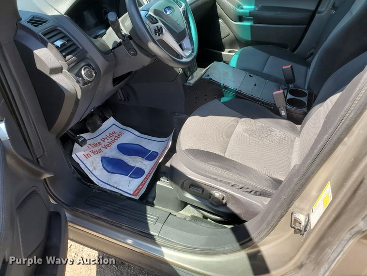 image for item GW9752 2013 Ford Explorer Police Interceptor  SUV