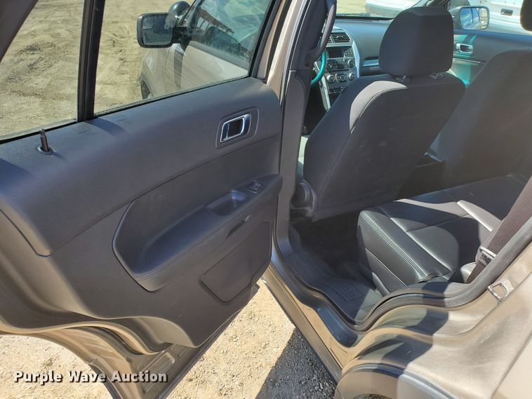 image for item GW9752 2013 Ford Explorer Police Interceptor  SUV