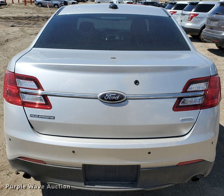 image for item GW9754 2015 Ford Taurus Police Interceptor