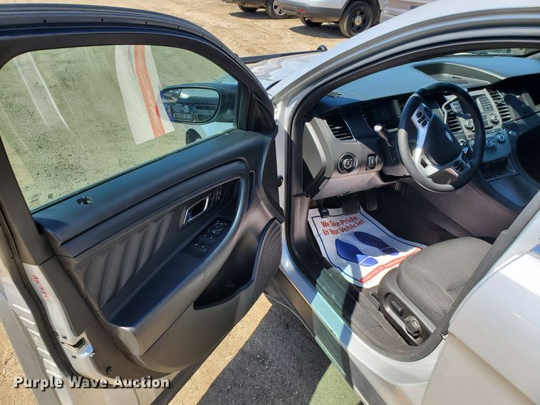 image for item GW9754 2015 Ford Taurus Police Interceptor