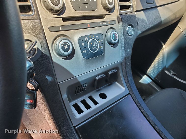 image for item GW9754 2015 Ford Taurus Police Interceptor